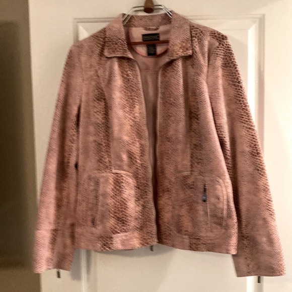 Dialogue Jackets & Blazers - Women’s Dialogue jacket sz L zip front bomber style snake print pinks & tan